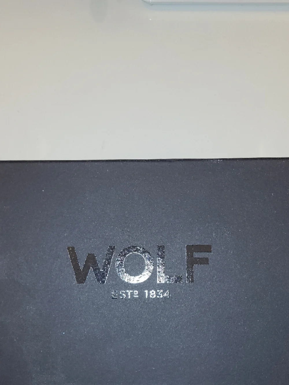 WOLF Black and Beige Laser-Cut Leather Jewelry Organizer/Roll Wallet. - Picture 3 of 6